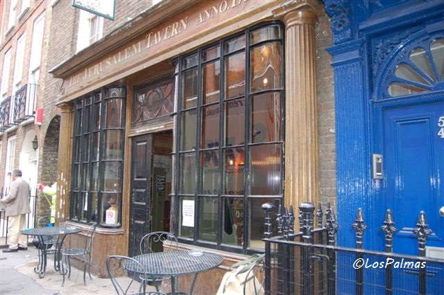 fachada del Jerusalem Tavern de Londres LOndon Londra