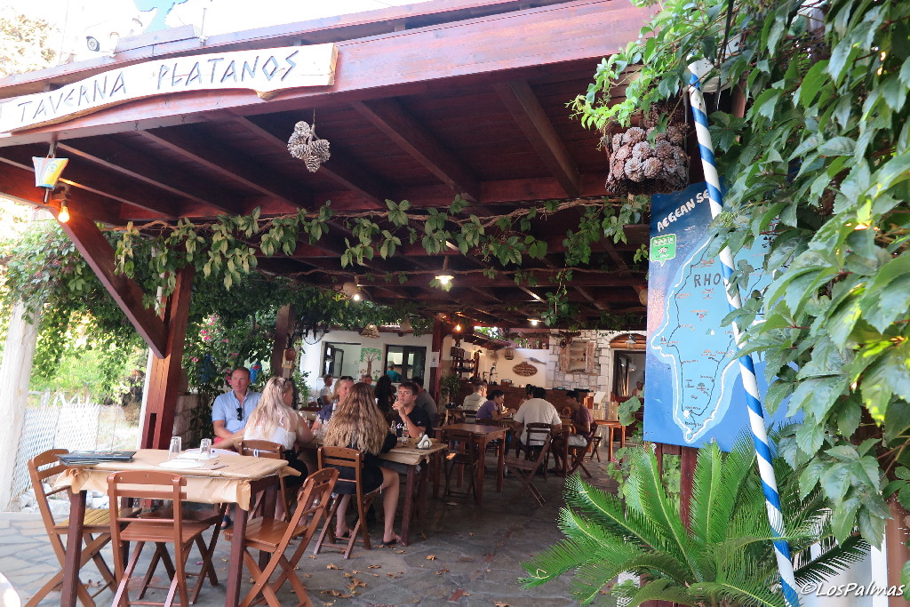 Taverna Platanos comer en  Rodas Grecia