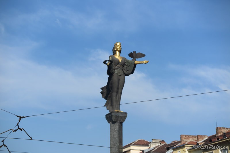 Estatua Santa Sofía Bulgaria