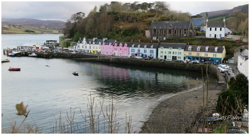 Portree casas de colores Escocia